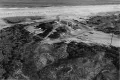 1963 SEP - Lewes DE - USN ComSta (from above).jpg (740373 bytes)